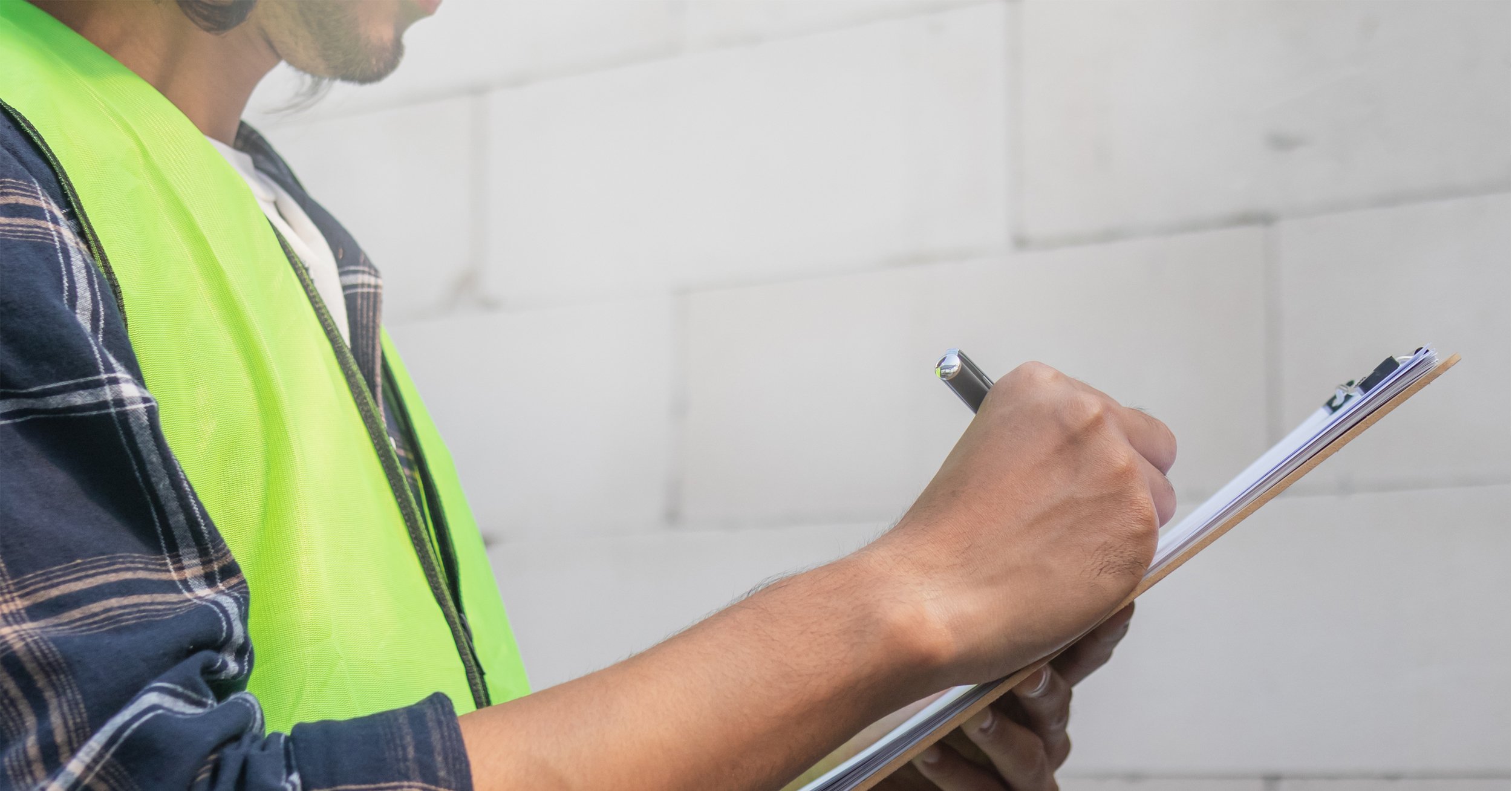 builder-worker-asian-young-contractorbuilder-man-holding-clipboard-plan-ang-wearing-helmet-safety-inspect-reconstructed-construction-renovation-home-check-defect-site_blog-1